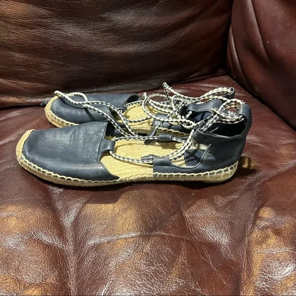 Tory Burch sandals pre-owned size 8.5 M - Picture 4 of 8